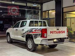 میتسوبیشی L200